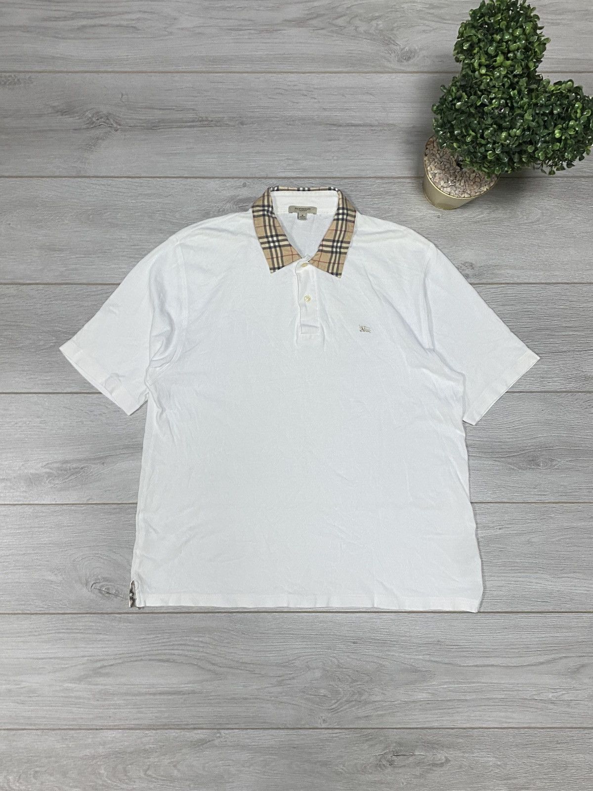 Burberry London nova check neck