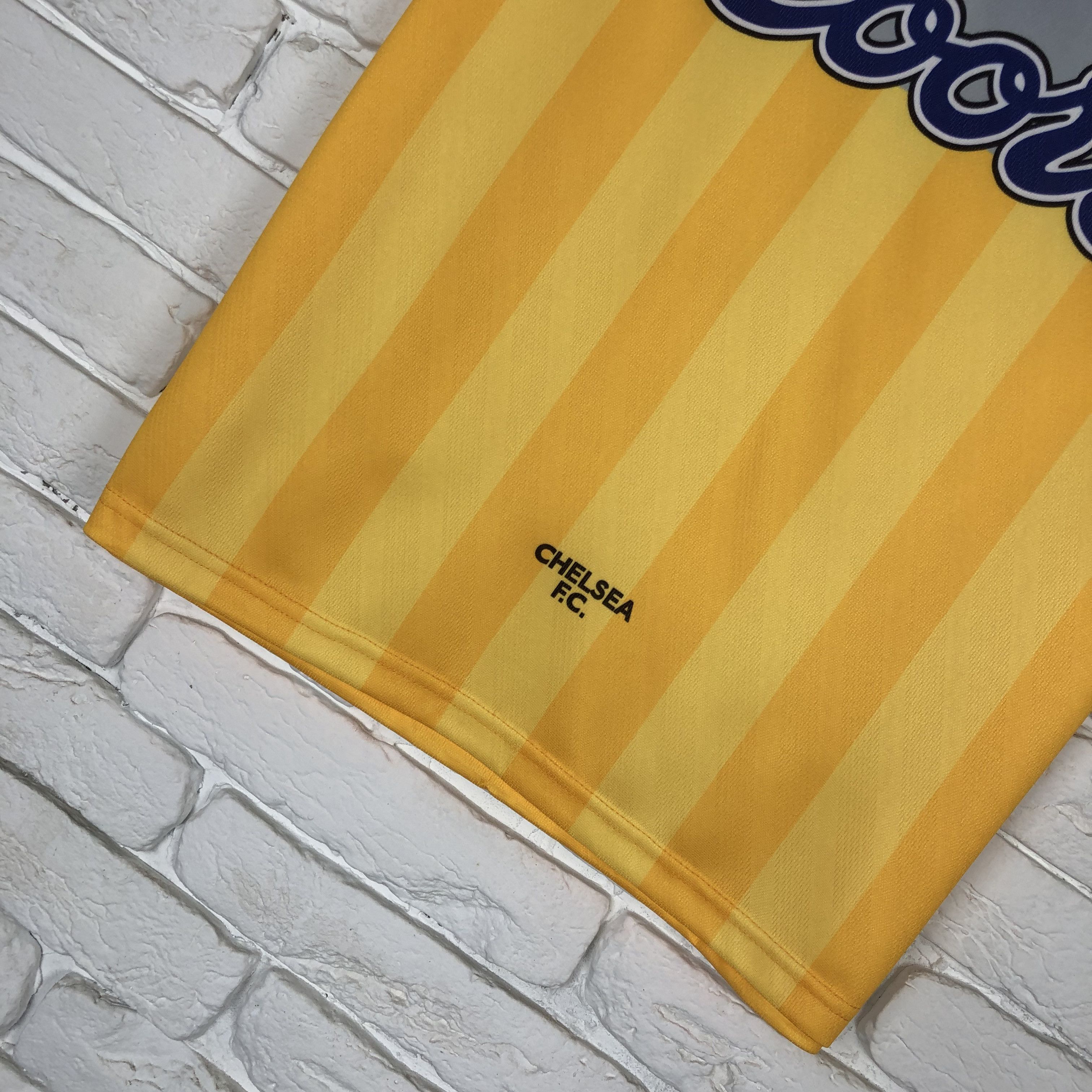 Chelsea Soccer Retro copy Chelsea 1996 1997 away soccer jersey Size US M / EU 48-50 / 2 - 3 Thumbnail
