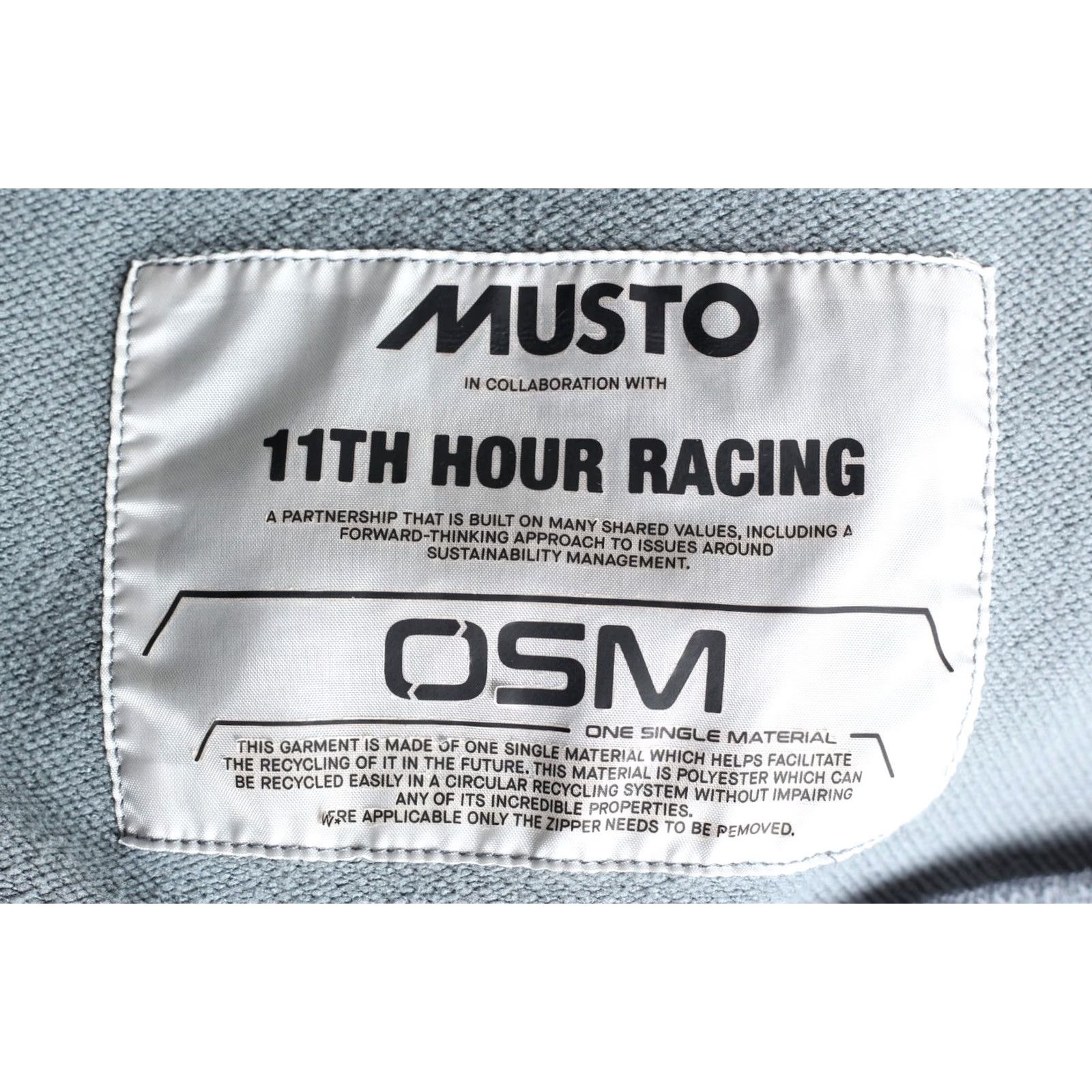 Musto MUSTO EVOLUTION 11th Hour Racing Crew Pullover Sweatshirt Men L Grey / 52 / 52 Size US L / EU 52-54 / 3 - 6 Thumbnail