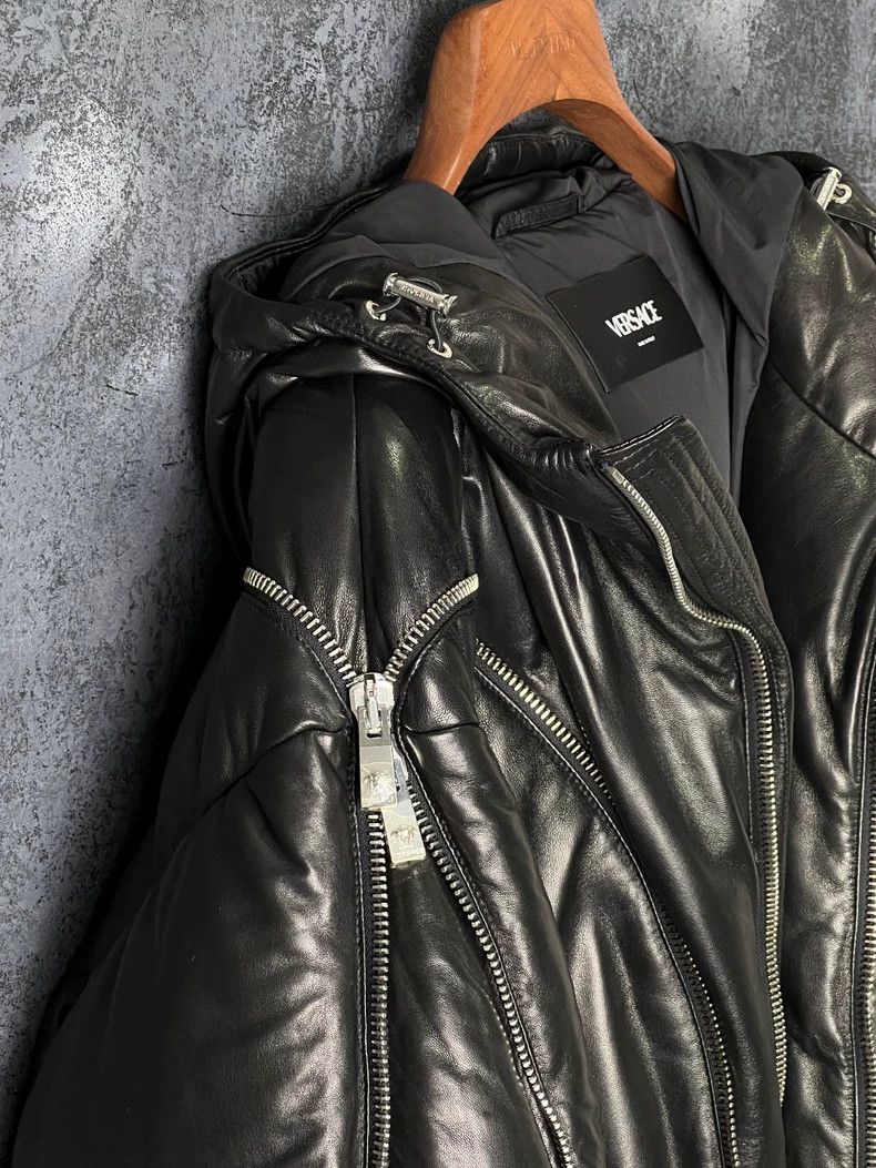 Versace Versace Black hooded cowhide zippered down jacket Size US S / EU 44-46 / 1 - 6 Thumbnail