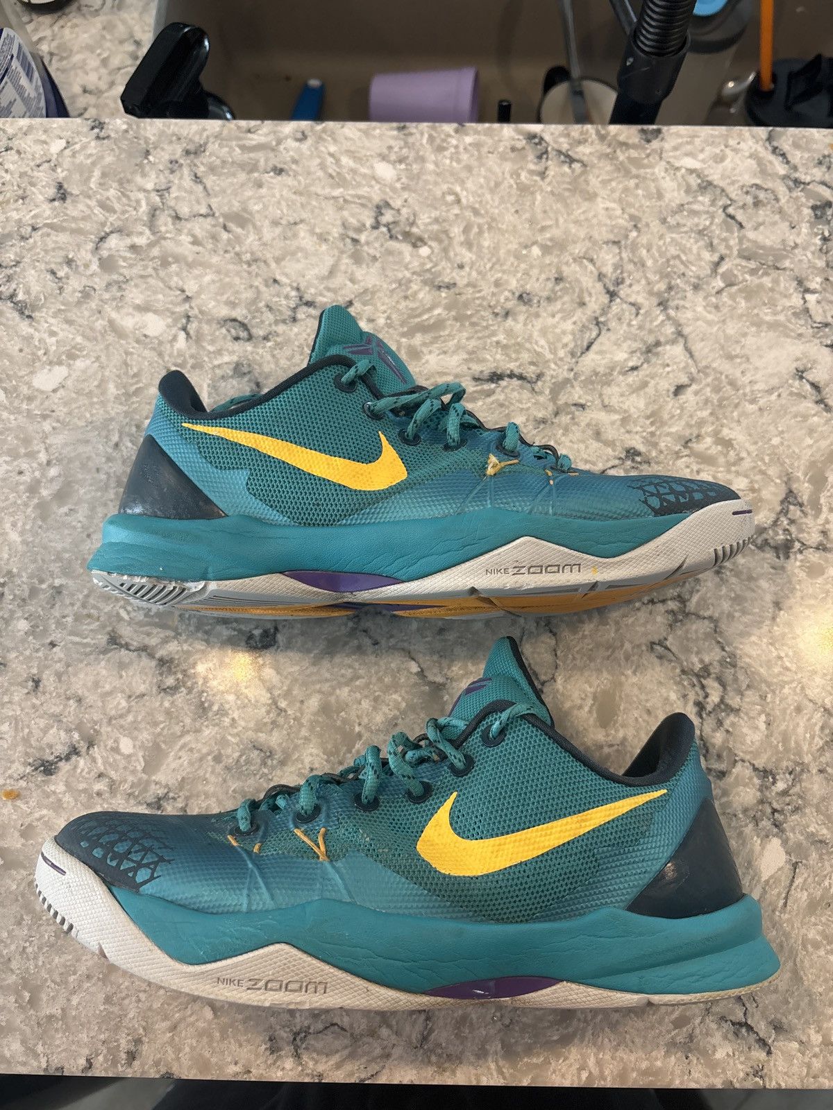 Nike Nike kobe 4 venomon Size US 9.5 / EU 42-43 - 1 Thumbnail