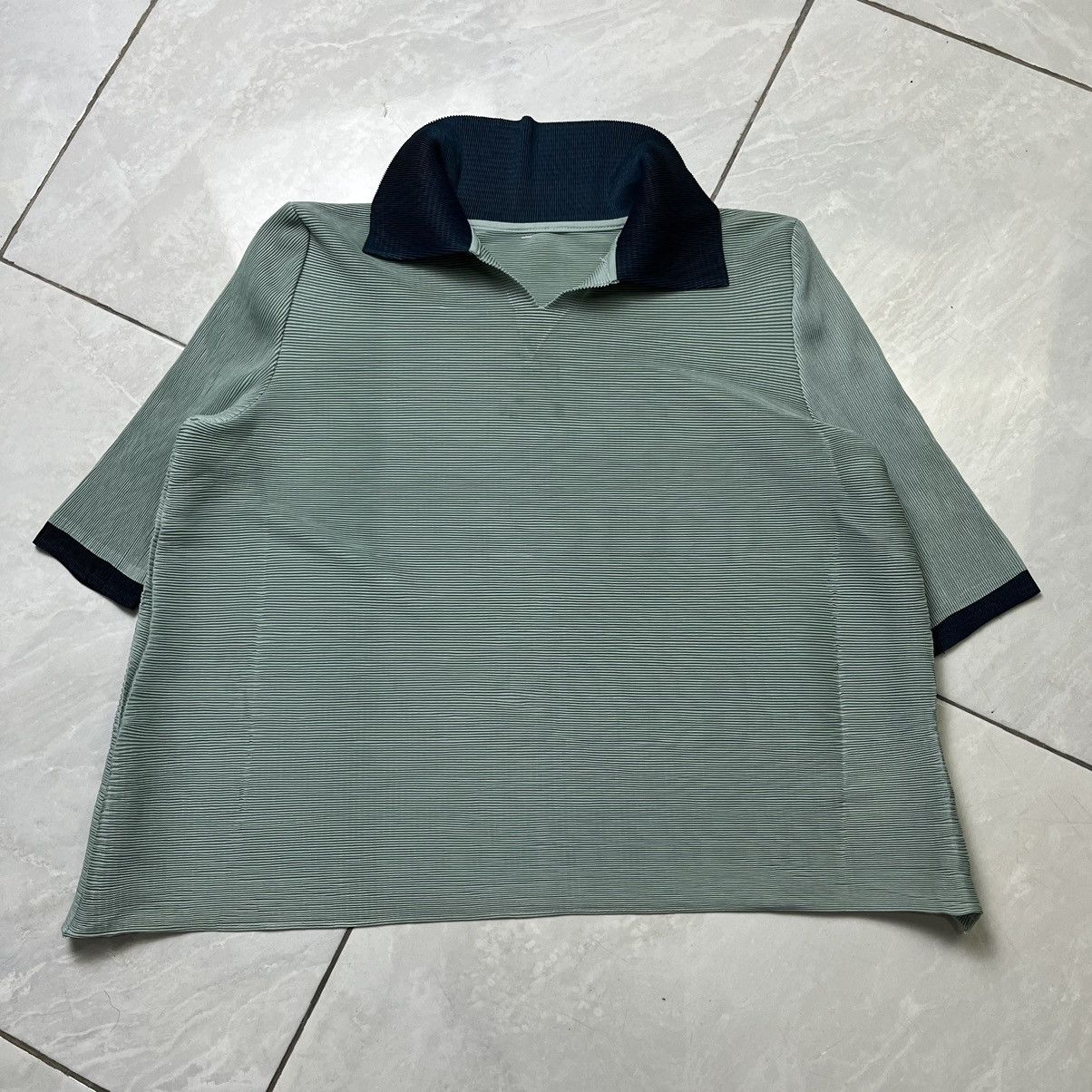 Issey Miyake pleatsme by issey miyake boxyfit Size ONE SIZE - 3 Thumbnail