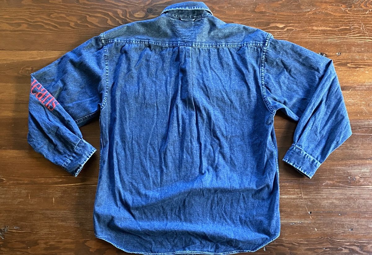 Tommy Hilfiger Vintage 90’s Tommy Hilfiger Jeans Long Sleeve Button Up Size US L / EU 52-54 / 3 - 17 Thumbnail