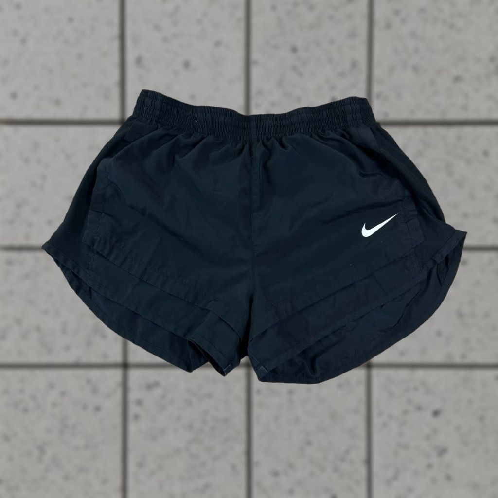 Nike VINTAGE? Women’s Nike Dri Fit Icon Clash Shorts Black Size Medium Size 32" / US 10 / IT 46 - 1 Thumbnail