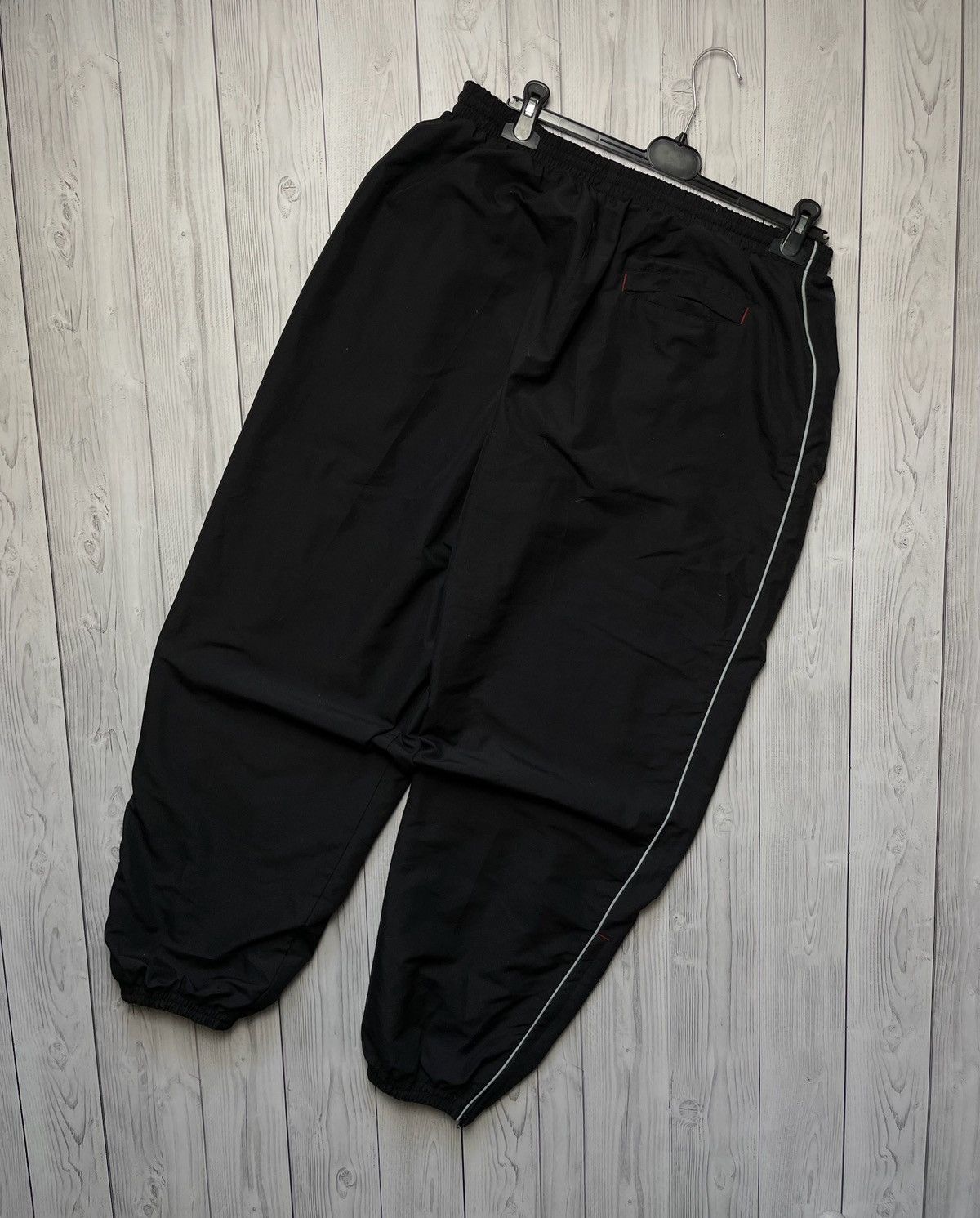 Umbro × Vintage Vintage Umbro pants streetwear Y2K logo pants Size US 38 / EU 54 - 2 Thumbnail