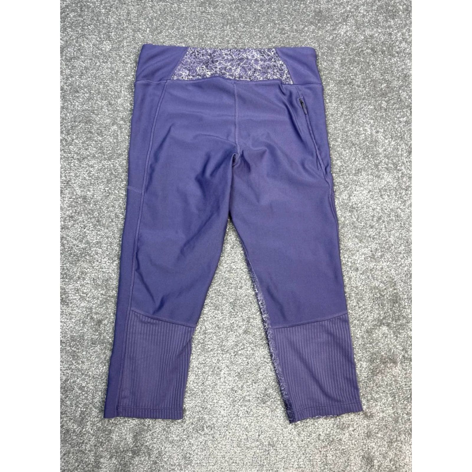 Under Armour Under Armour Leggings Shirt Womens Medium Purple Printed Cropped Activewear Compression HeatGear Size 32" / US 10 / IT 46 - 2 Thumbnail