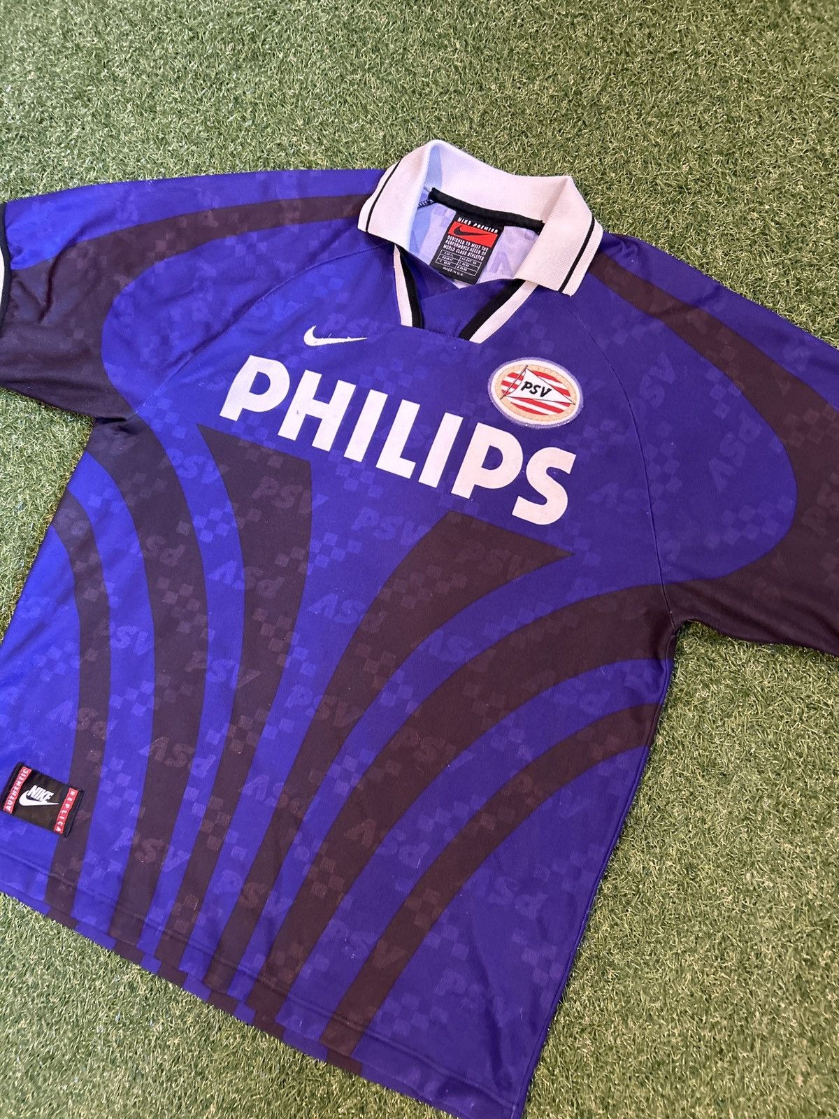 Nike 96/97 PSV Eindhoven Away Shirt Size US XL / EU 56 / 4 - 5 Thumbnail