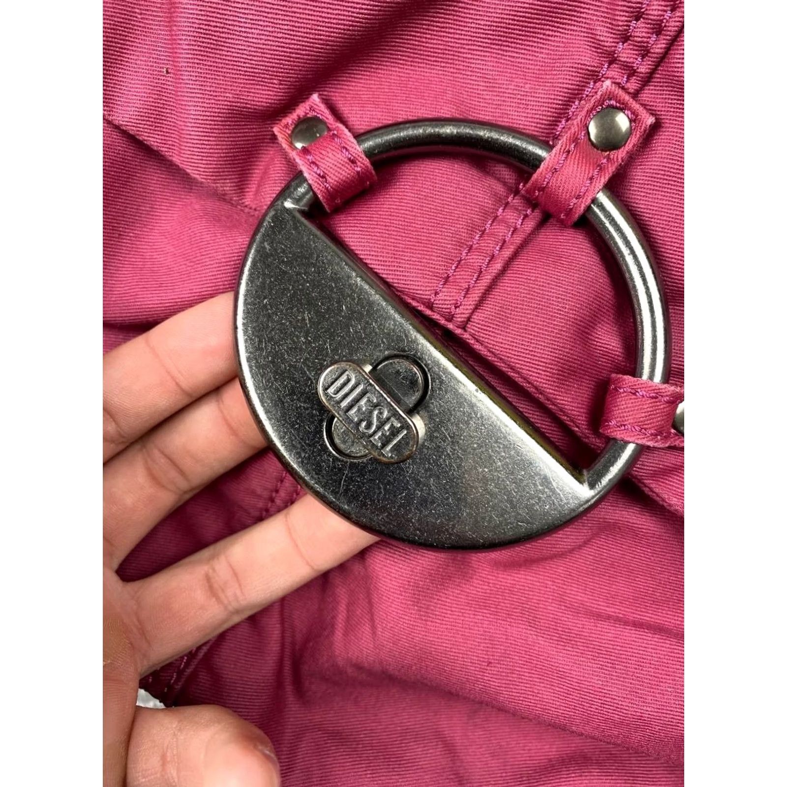Diesel VINTAGE Diesel Metal Logo Mini Hanbag Shoulder Bag Women Pink Leather Zipper 00s Y2K Size ONE SIZE - 3 Thumbnail