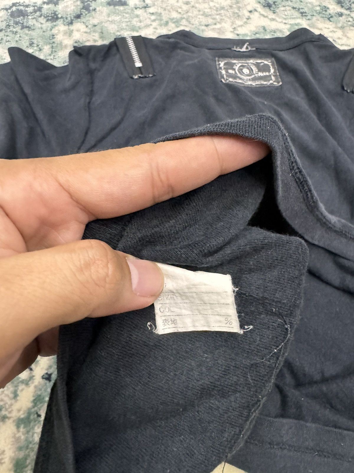 Japanese Brand SEXY DYNAMITE LONDON CASH FROM CHAOS SHIRT Size US S / EU 44-46 / 1 - 7 Thumbnail