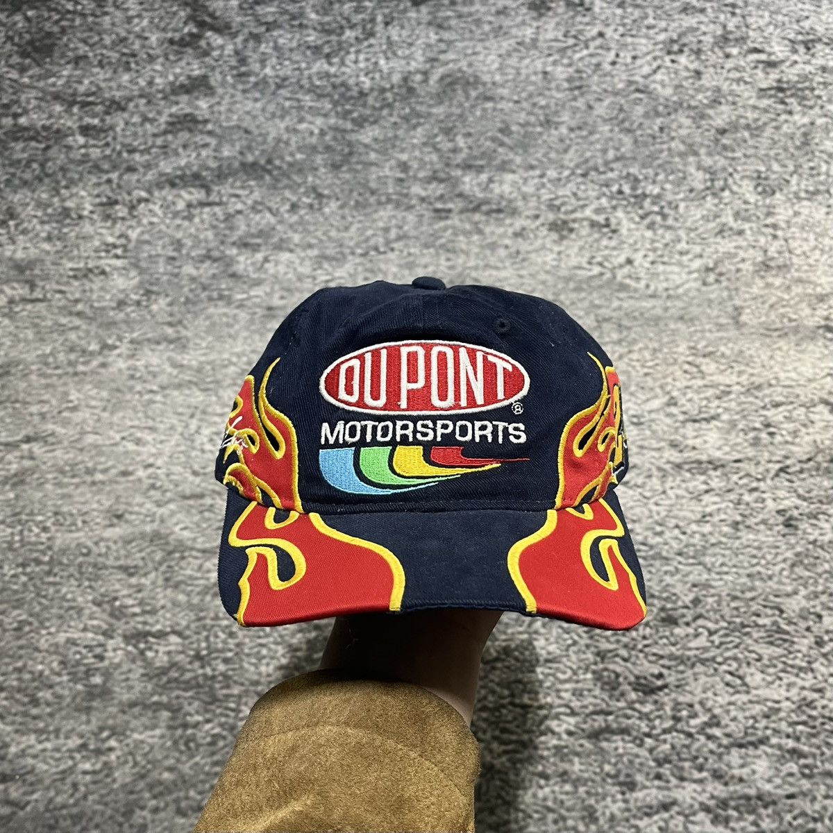 DuPont VINTAGE Y2K DUPONT JEFF GORDON FLAMES NASCAR SNAPBACK HAT Size ONE SIZE - 1 Thumbnail