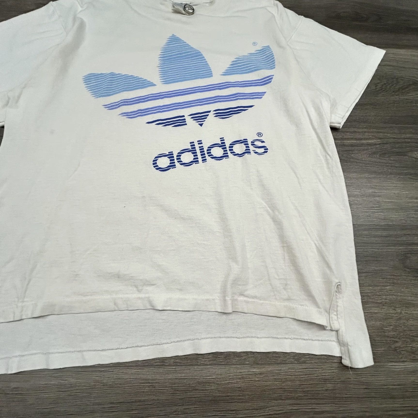 Adidas VINTAGE adidas Shirt Mens Small White Trefoil Logo Made USA Striped Graphic Size US S / EU 44-46 / 1 - 4 Thumbnail