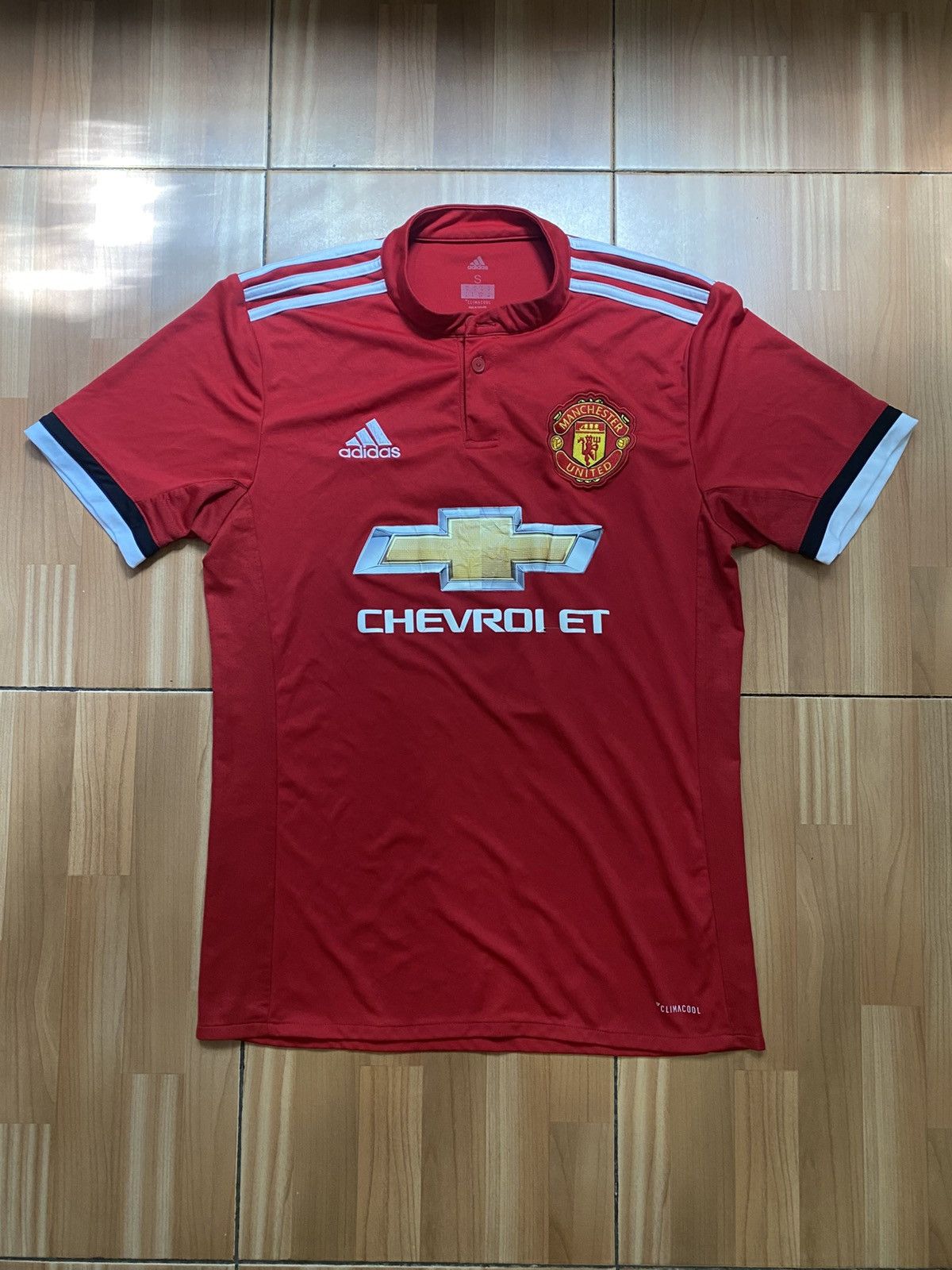 Adidas adidas Manchester United 2017/18 #7 Alexis Home Shirt Size US S / EU 44-46 / 1 - 2 Thumbnail