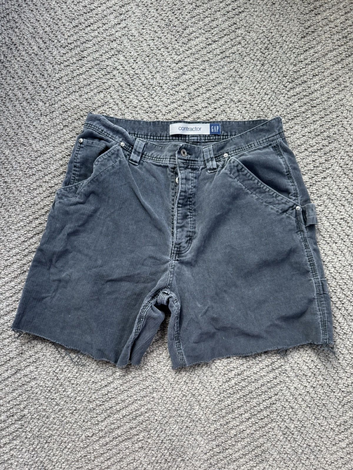 Gap Vintage Gap Corduroy Carpenter Shorts Size US 34 / EU 50 - 1 Thumbnail