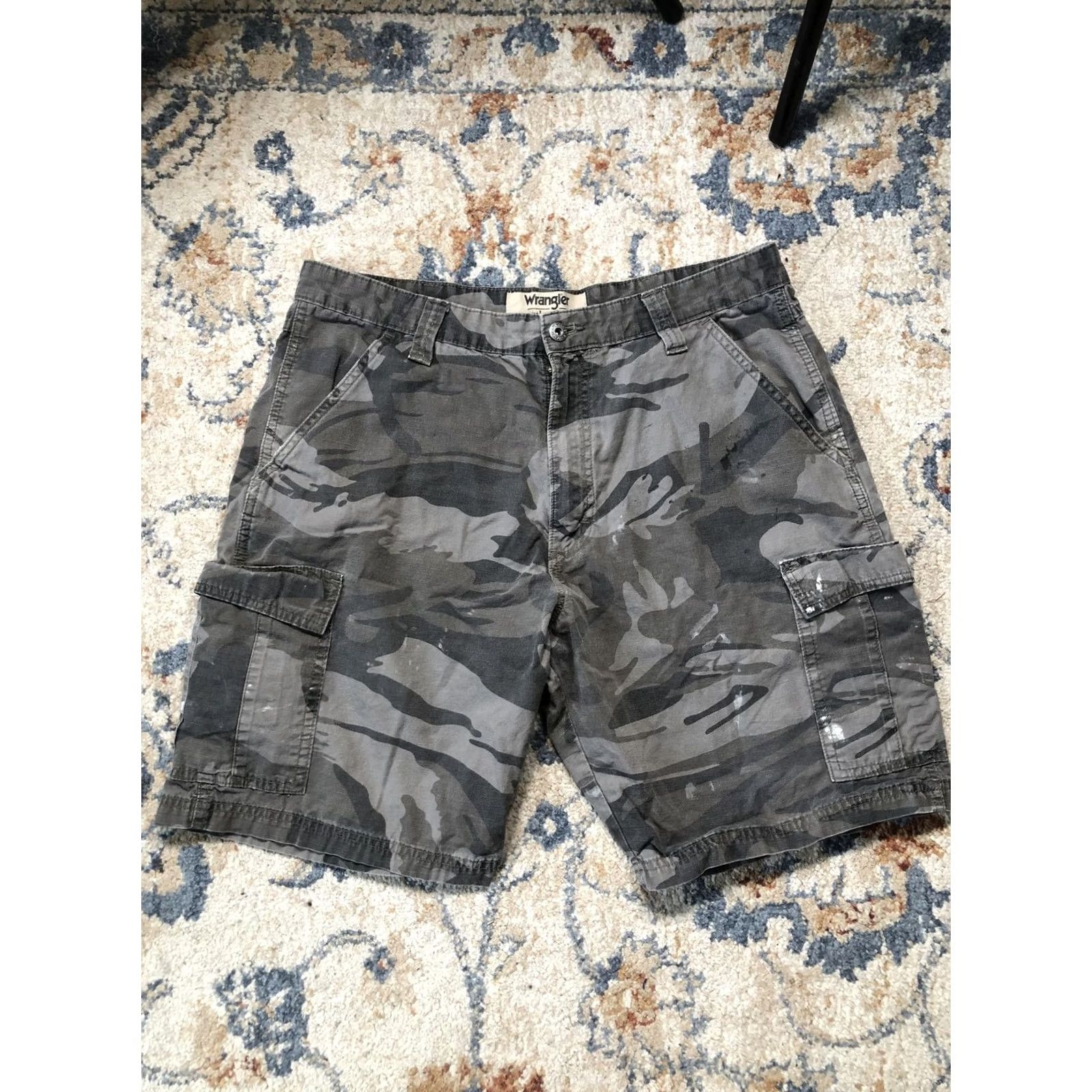 Wrangler Wrangler Cargo Shorts Mens 34 Gray Camouflage Cotton Canvas Relaxed Fit Outdoor Size US 34 / EU 50 - 2 Thumbnail