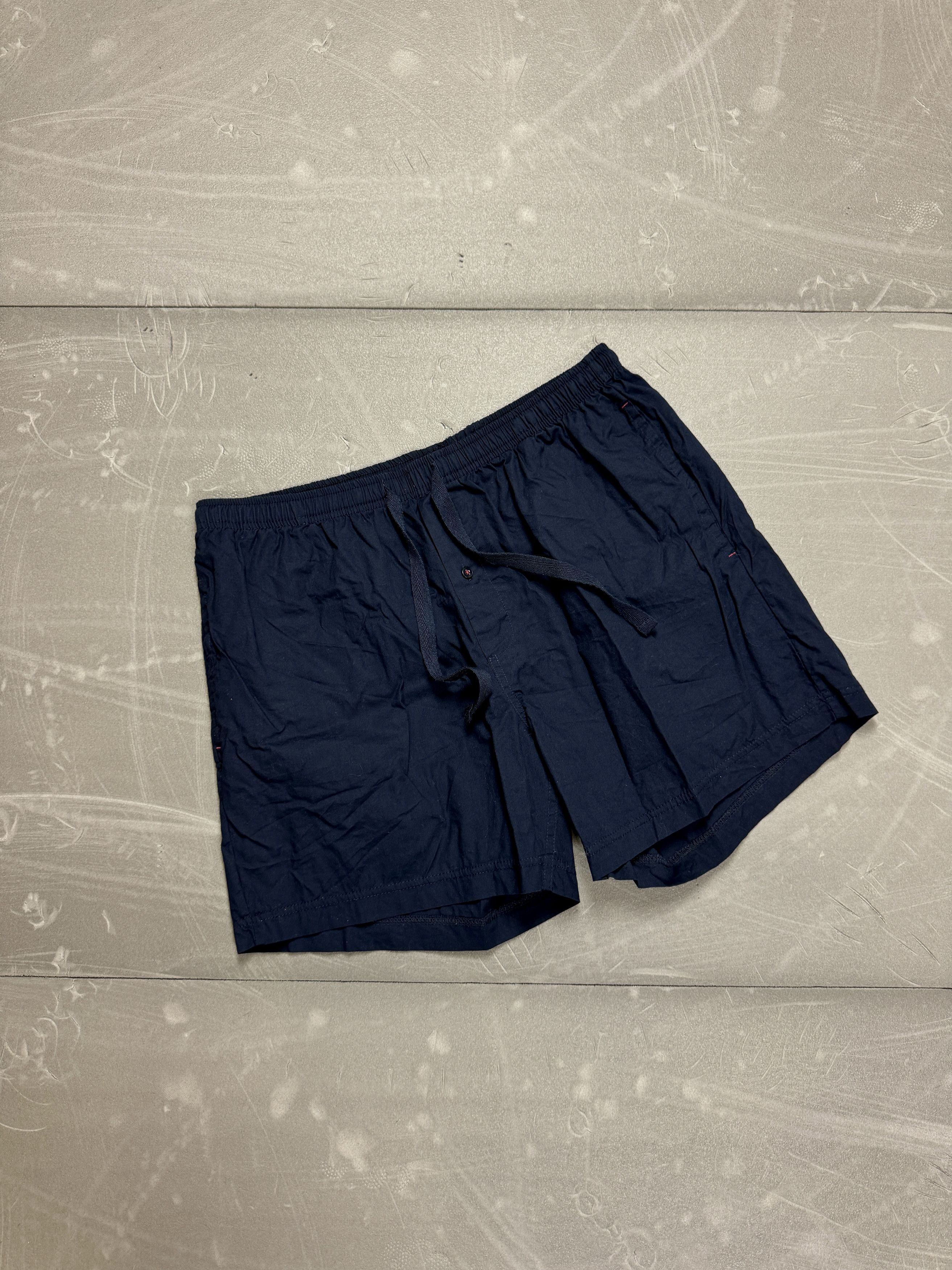 Other Navy basic material cotton shorts 90s y2k old money Size US 32 / EU 48 - 1 Thumbnail