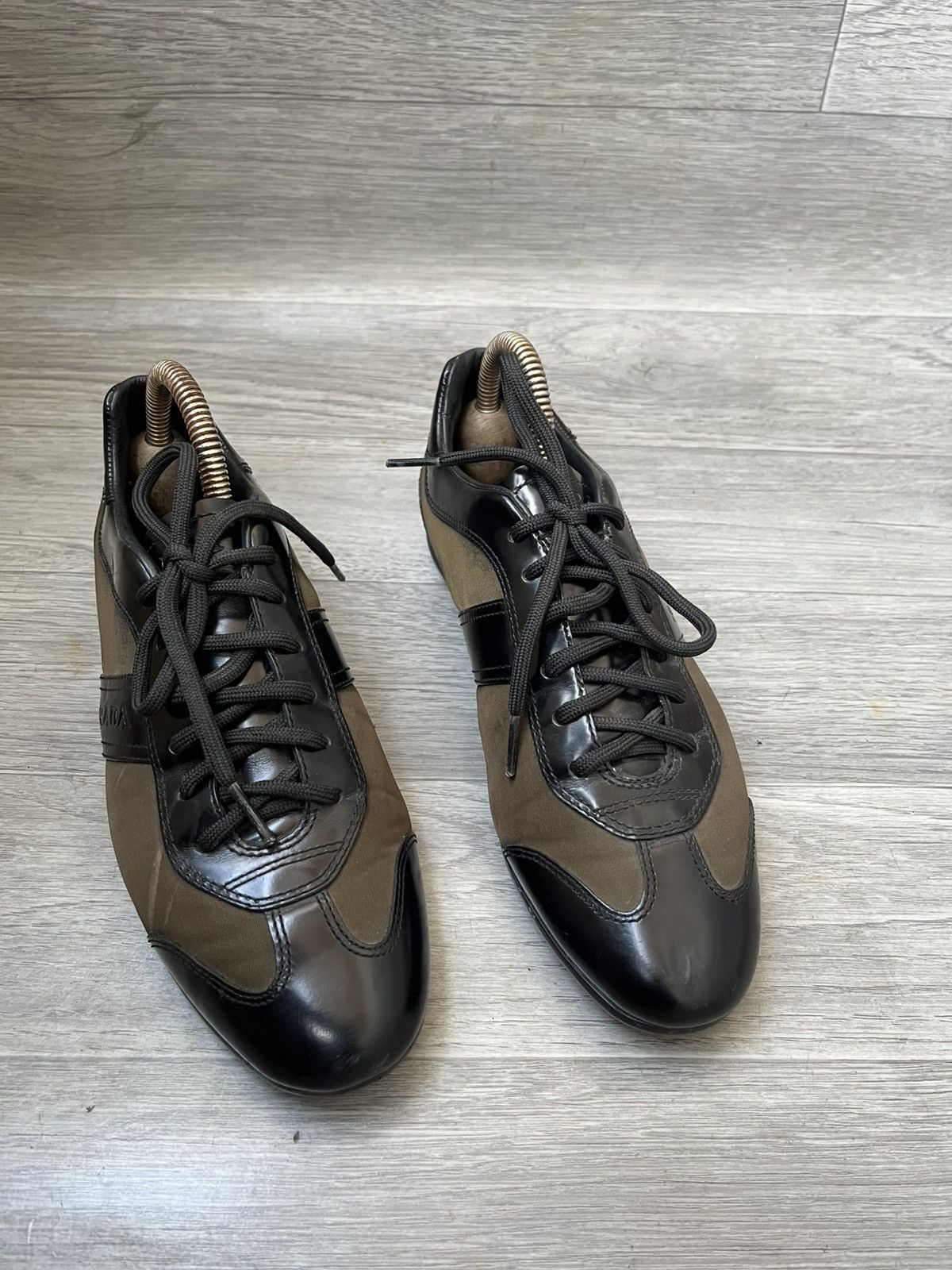 Prada Prada linea rossa low-top Y2k sneakers sz 36.5 Size US 6.5 / IT 36.5 - 9 Thumbnail