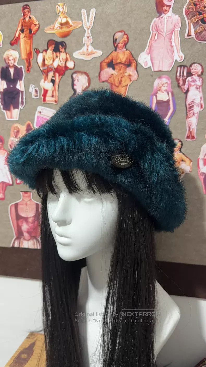 Vivienne Westwood Vivienne Westwood Peacock blue plush hat Size ONE SIZE - 1 Thumbnail