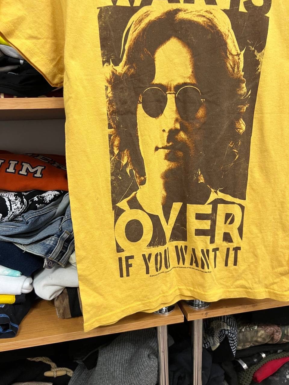 Vintage Vintage tshirt John lenon Zion Hype🔥 Rare 🔥 Size US S / EU 44-46 / 1 - 5 Thumbnail