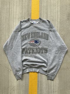 VINTAGE NEW ENGLAND PATRIOTS SWEATSHIRT - ShopperBoard