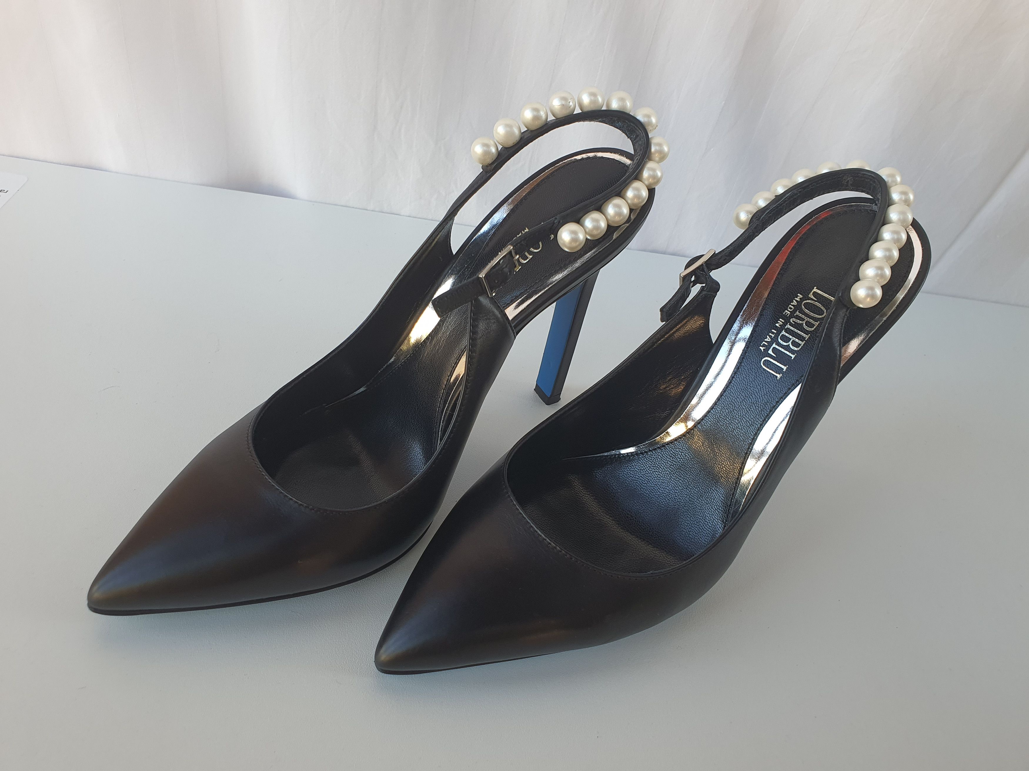Other Elegant black Loriblu heels with pearls Size US 9 / IT 39 - 10 Thumbnail