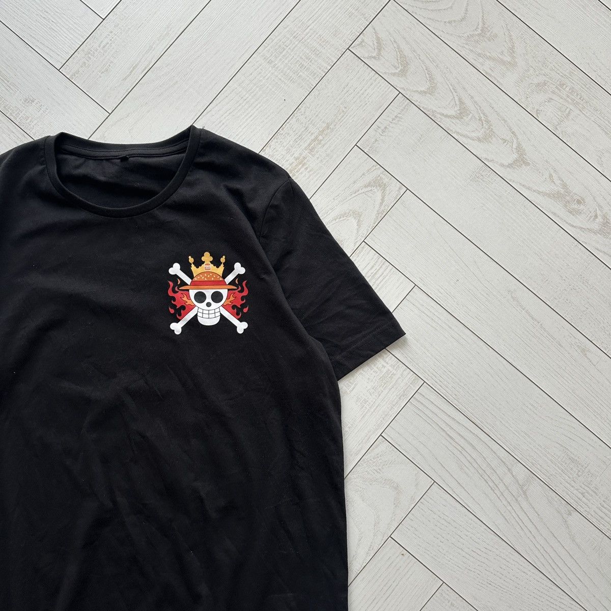 Anime Burger King x One Piece t-shirt anime Luffy graphic rare y2k Size US L / EU 52-54 / 3 - 4 Thumbnail