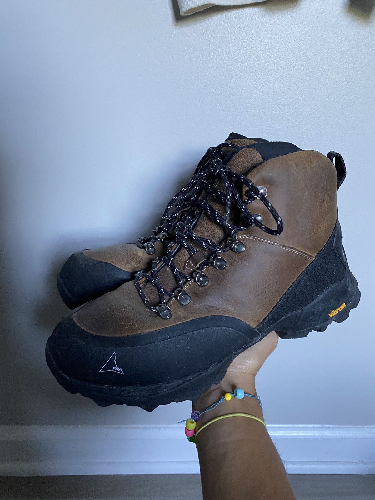 roa black andreas hiking boots