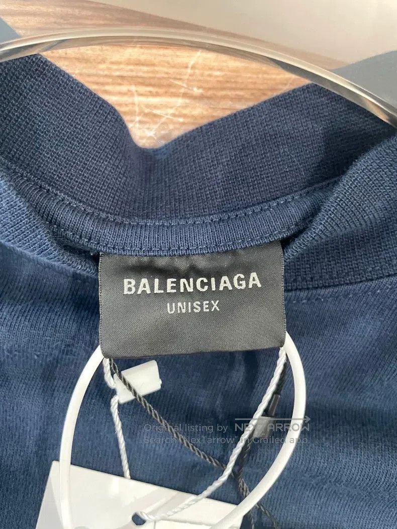 Balenciaga Balenciaga Navy blue round neck short sleeve T-shirt Size US S / EU 44-46 / 1 - 3 Thumbnail
