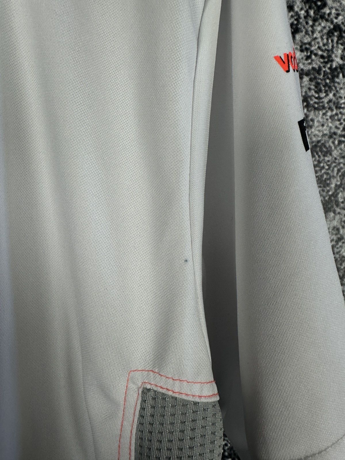 Formula 1 Vodafone Mclaren Mercedes Benz Racing F1 Tee Button Size XL Size XL / US 12-14 / IT 48-50 - 15 Thumbnail