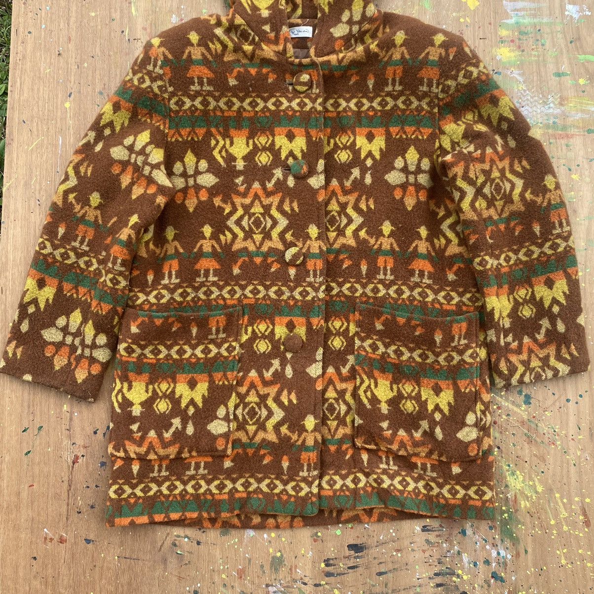 Aztech Mountain × Native × Vintage Vintage Ravs Valt Nin Aztec Navajo Hoodies Coat Jacket Size L / US 10 / IT 46 - 3 Thumbnail