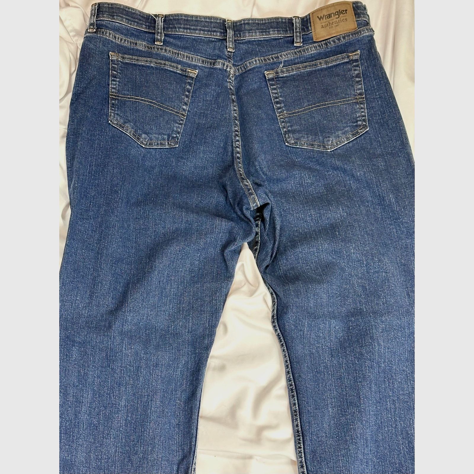 Wrangler Wrangler Authentic Mens Classic Straight Fit Jean Blue 40x30 Size US 40 / EU 56 - 10 Thumbnail