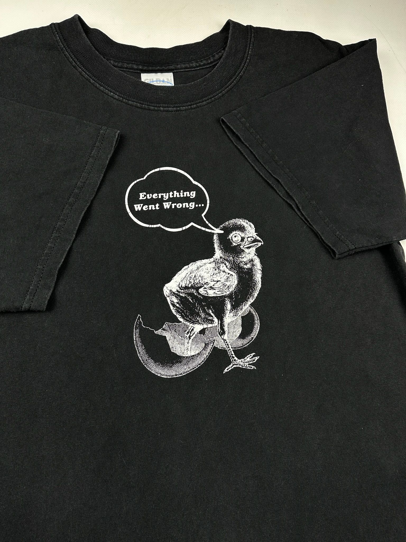 Band Tees Vintage DJ Shadow Tour Tee Shirt 2002 everything went wrong Size US M / EU 48-50 / 2 - 3 Thumbnail