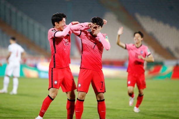 Nike South korea 2020 son heung min jersey football Size US XL / EU 56 / 4 - 12 Thumbnail