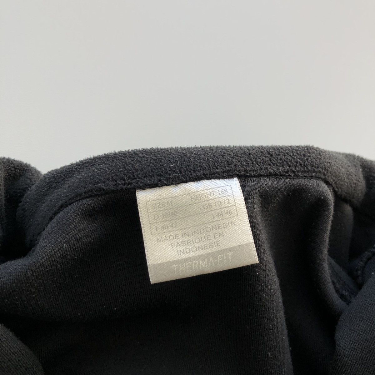 Nike Nike Women Vintage 1/3 Fleece Pullover Black Gorpcore Size M / US 6-8 / IT 42-44 - 9 Thumbnail