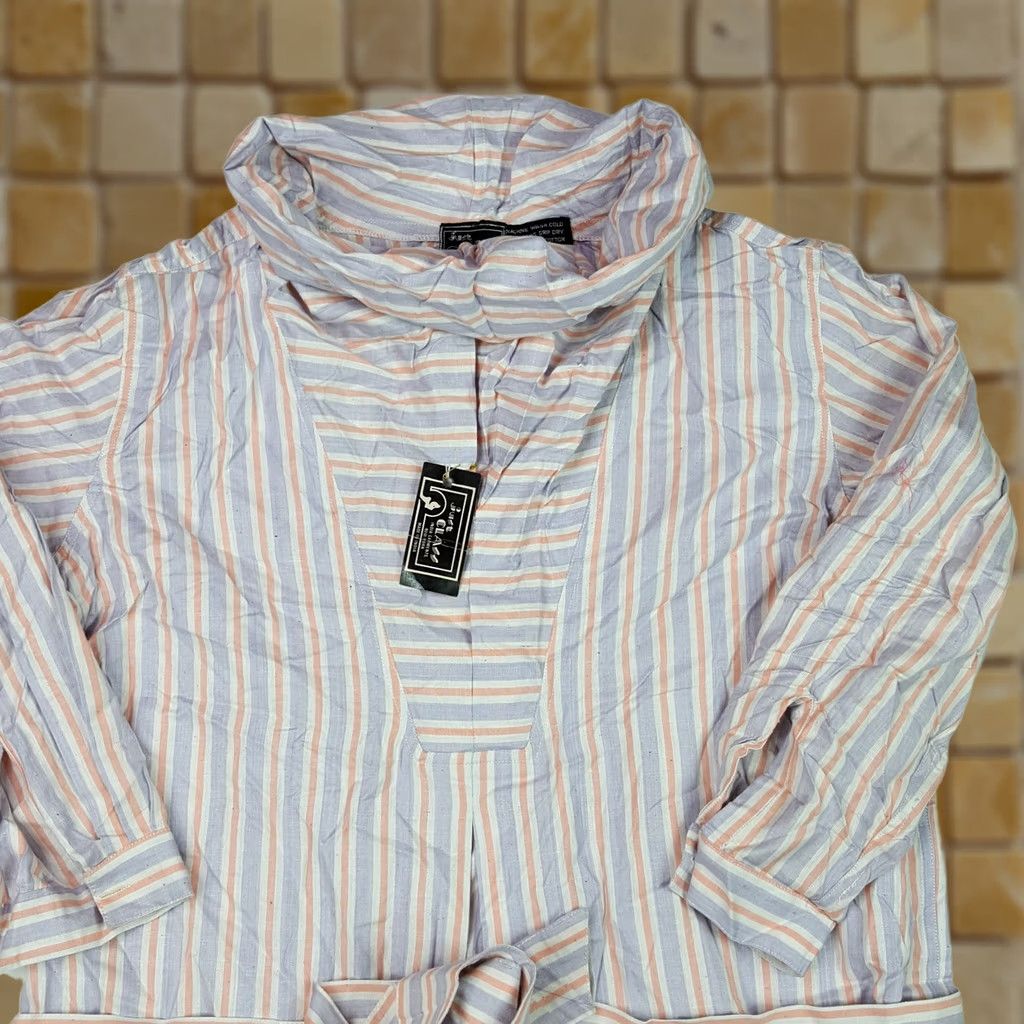 Vintage VINTAGE Striped Dress Shirt Women's Size S Roll Collar Retro Lounge Shirt Gown Size S / US 4 / IT 40 - 1 Thumbnail