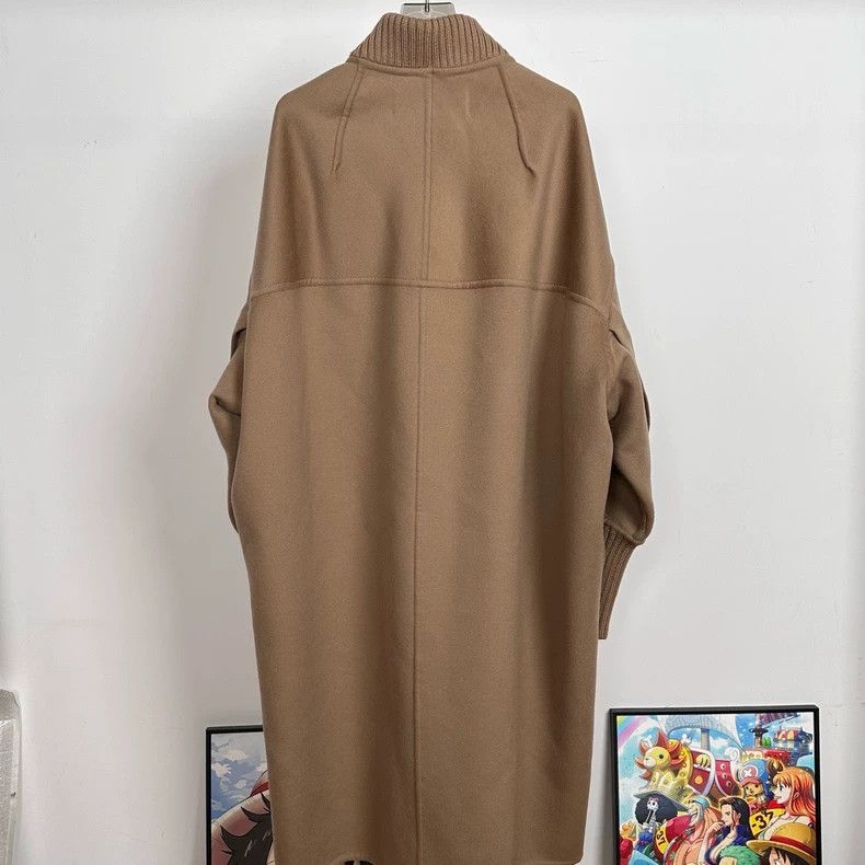 Louis Vuitton Louis Vuitton Khaki cocoon coat Size XS / US 0-2 / IT 36-38 - 2 Thumbnail