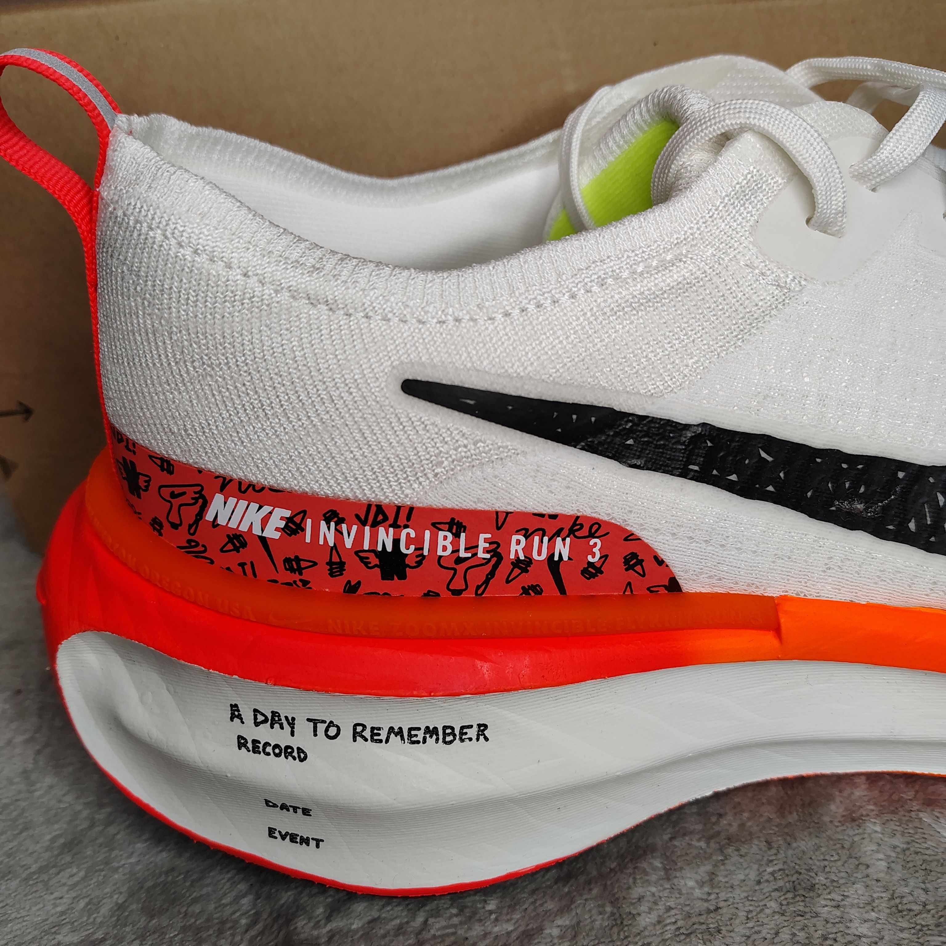 Nike Nike Zoomx Invincible Run FK 3 HF4915-100 Elite Mens Size 13 Size US 13 / EU 46 - 3 Thumbnail