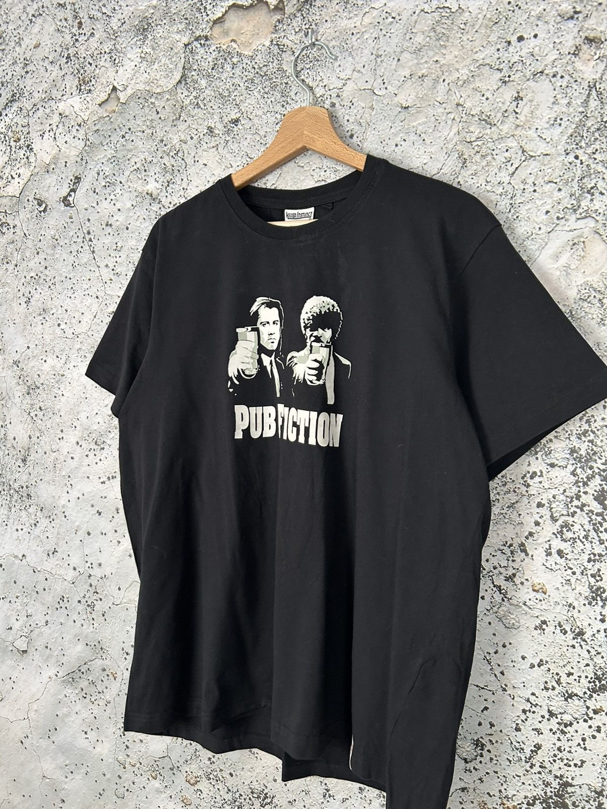 Vintage Pub Fiction Humor Movie Graphic Tee Vintage Size US XL / EU 56 / 4 - 2 Thumbnail