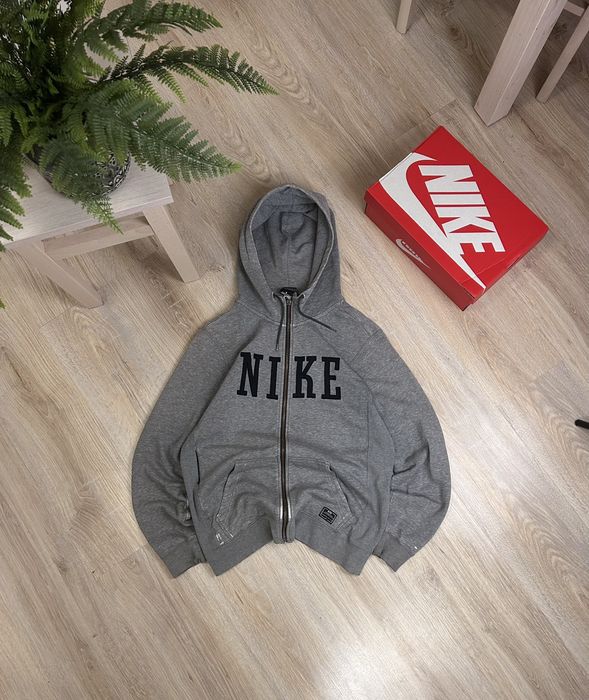 90s vintage nike discount spell out sweatshirt