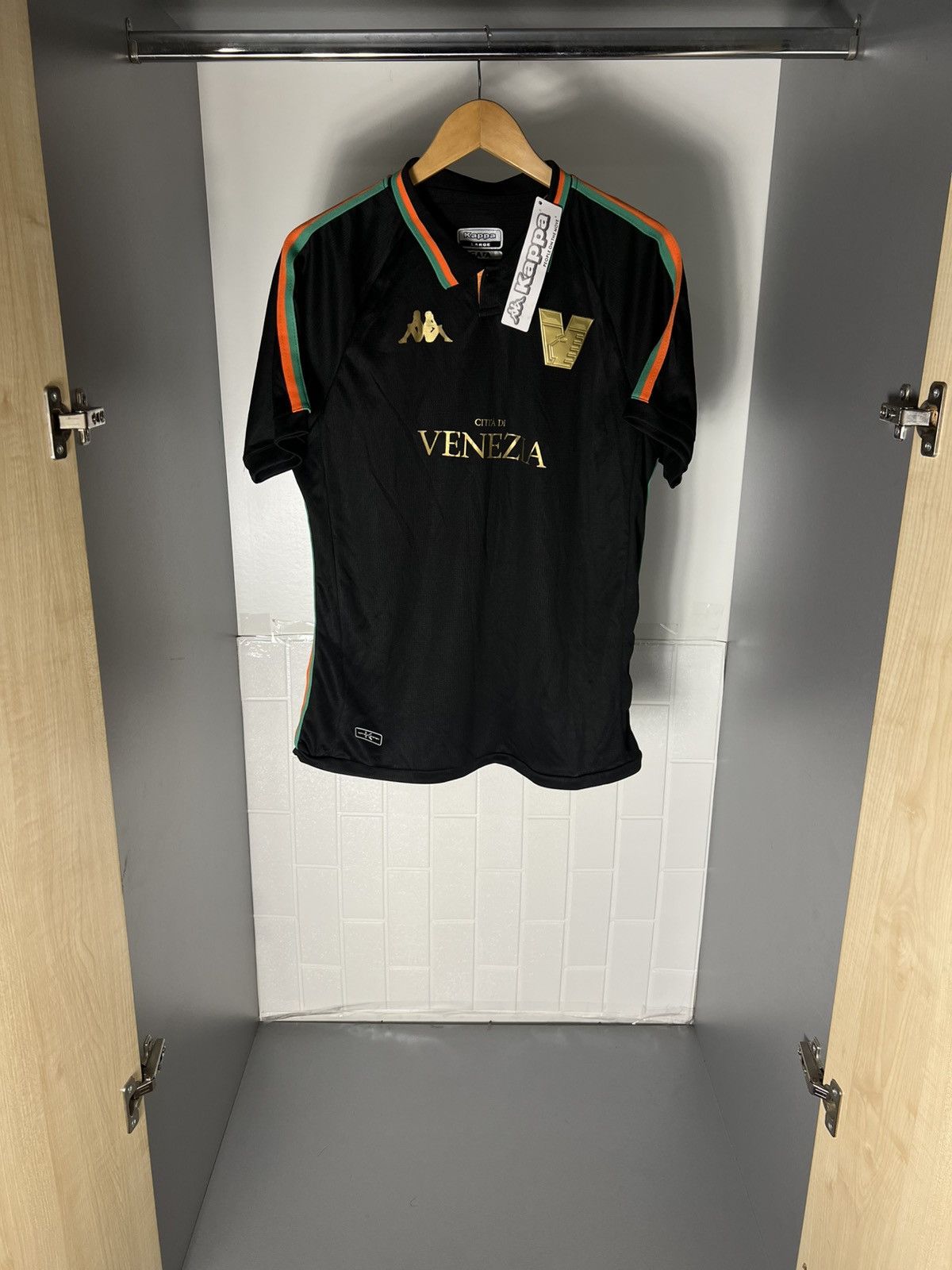 Kappa VINTAGE KAPPA FC VENEZIA ITALY SOCCER JERSEY RETRO Y2K 90s Size US L / EU 52-54 / 3 - 1 Thumbnail