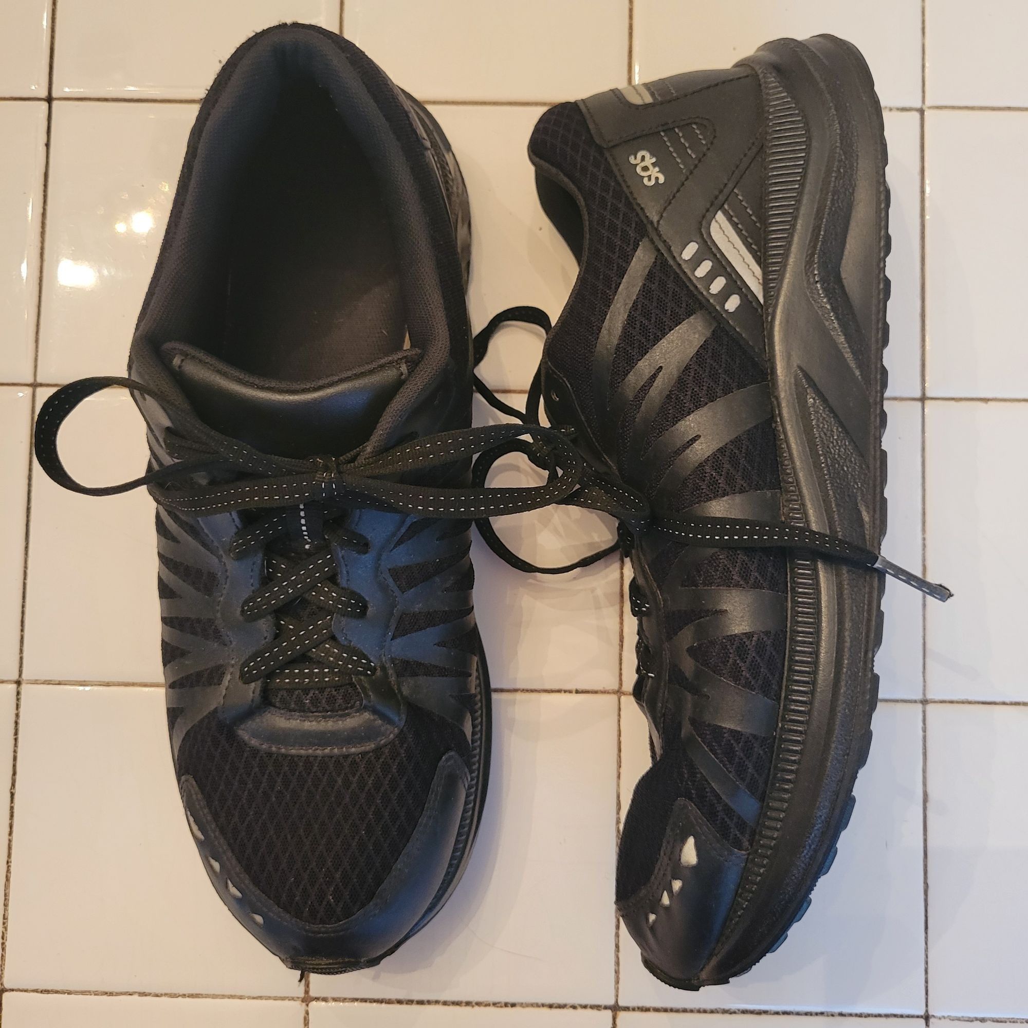 Other SAS Black Athletic Walking Shoes Mission One Comfort Vibram Size US 10 / EU 43 - 1 Thumbnail