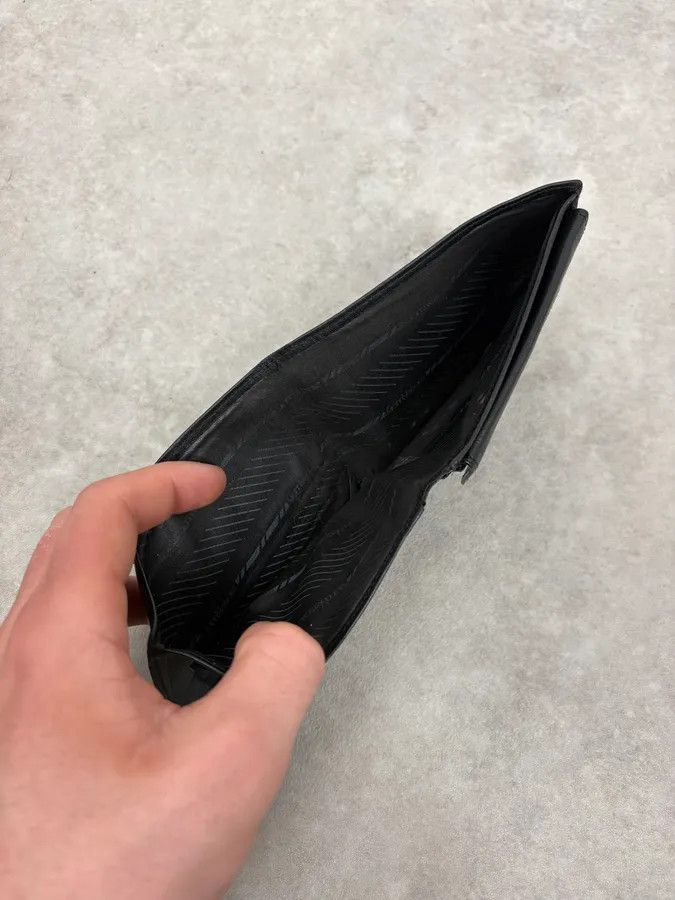 Versace 2000s Versace Black Textured Leather Wallet Size ONE SIZE - 6 Thumbnail