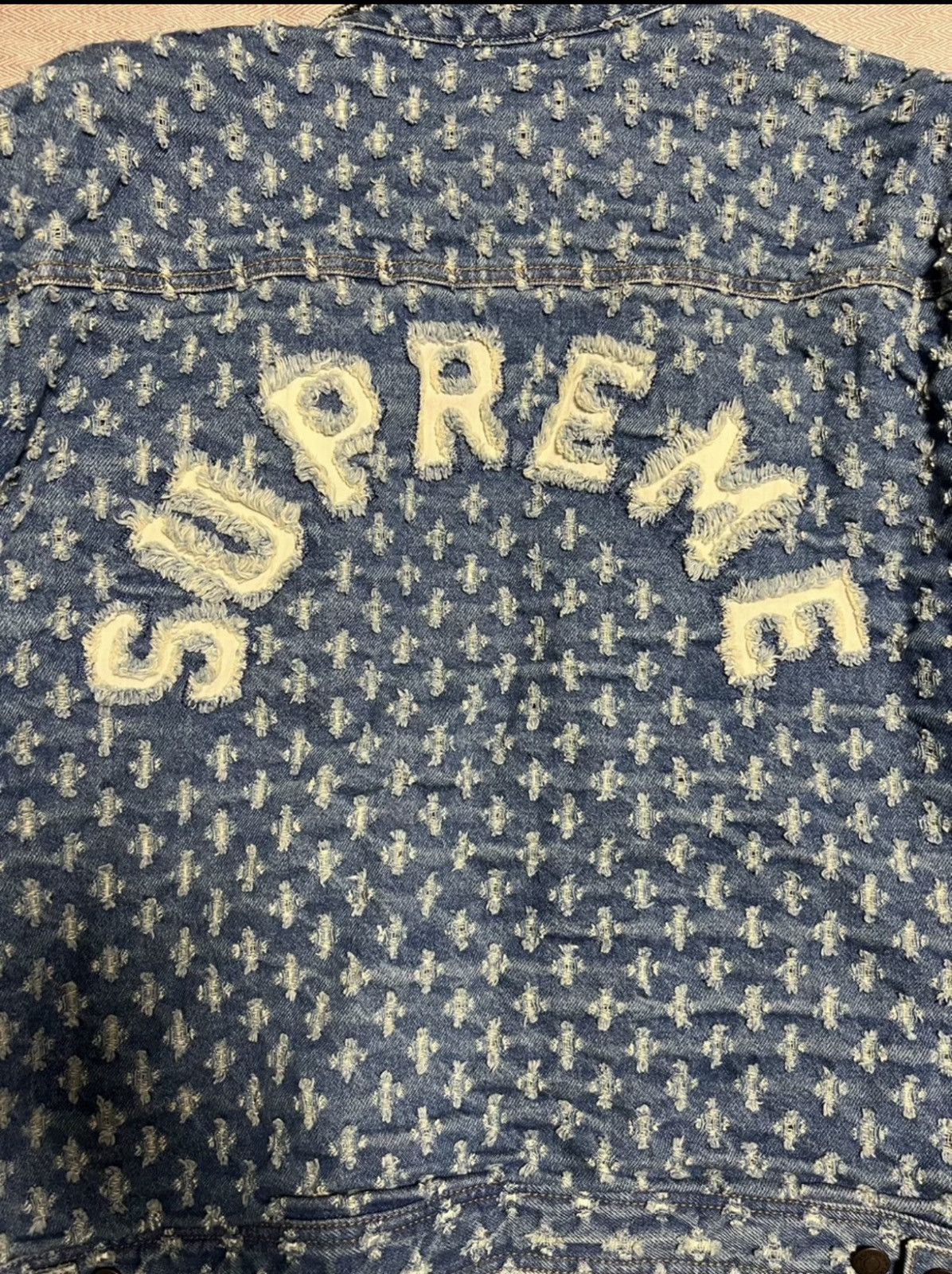 Supreme Supreme hole punch denim Trucker Jacket blue Size US XL / EU 56 / 4 - 3 Thumbnail