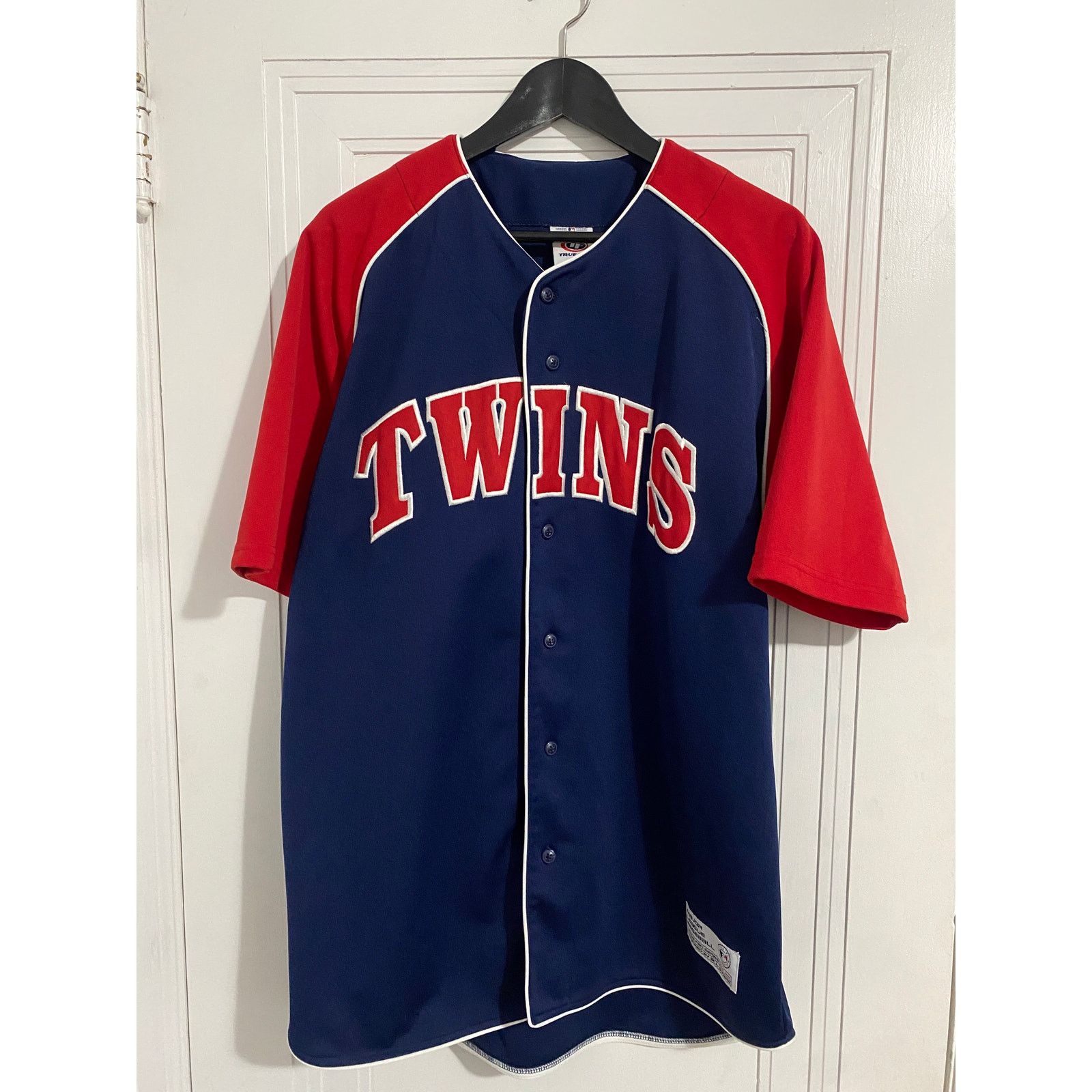 MLB Minnesota Twins Stitched MLB Baseball Jersey Size Large Size US L / EU 52-54 / 3 - 1 Thumbnail