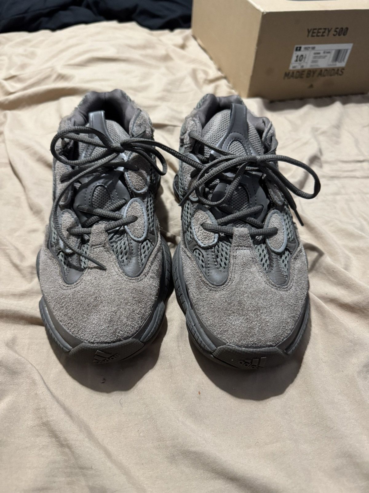Adidas adidas Yeezy 500 'Granite' Size US 10.5 / EU 43-44 - 3 Thumbnail