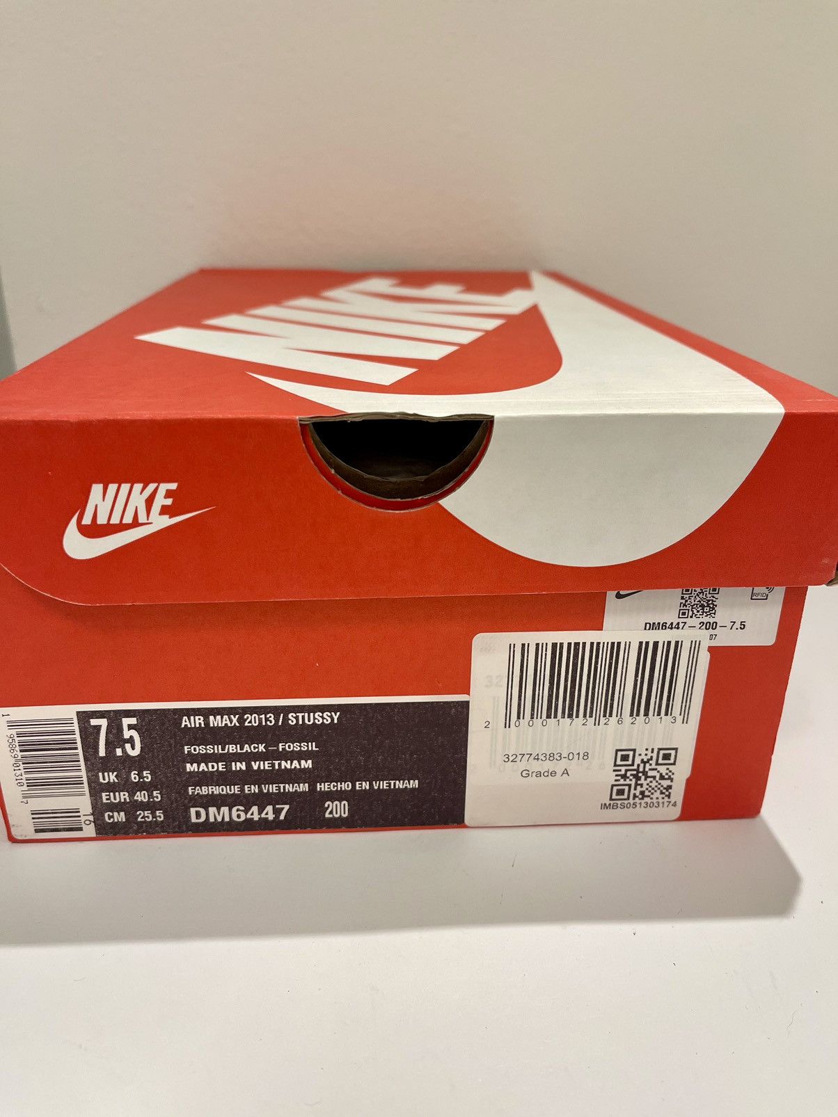 Nike NIKE AIR MAX 2013 STUSSY FOSSIL Size US 7.5 / EU 40-41 - 8 Thumbnail