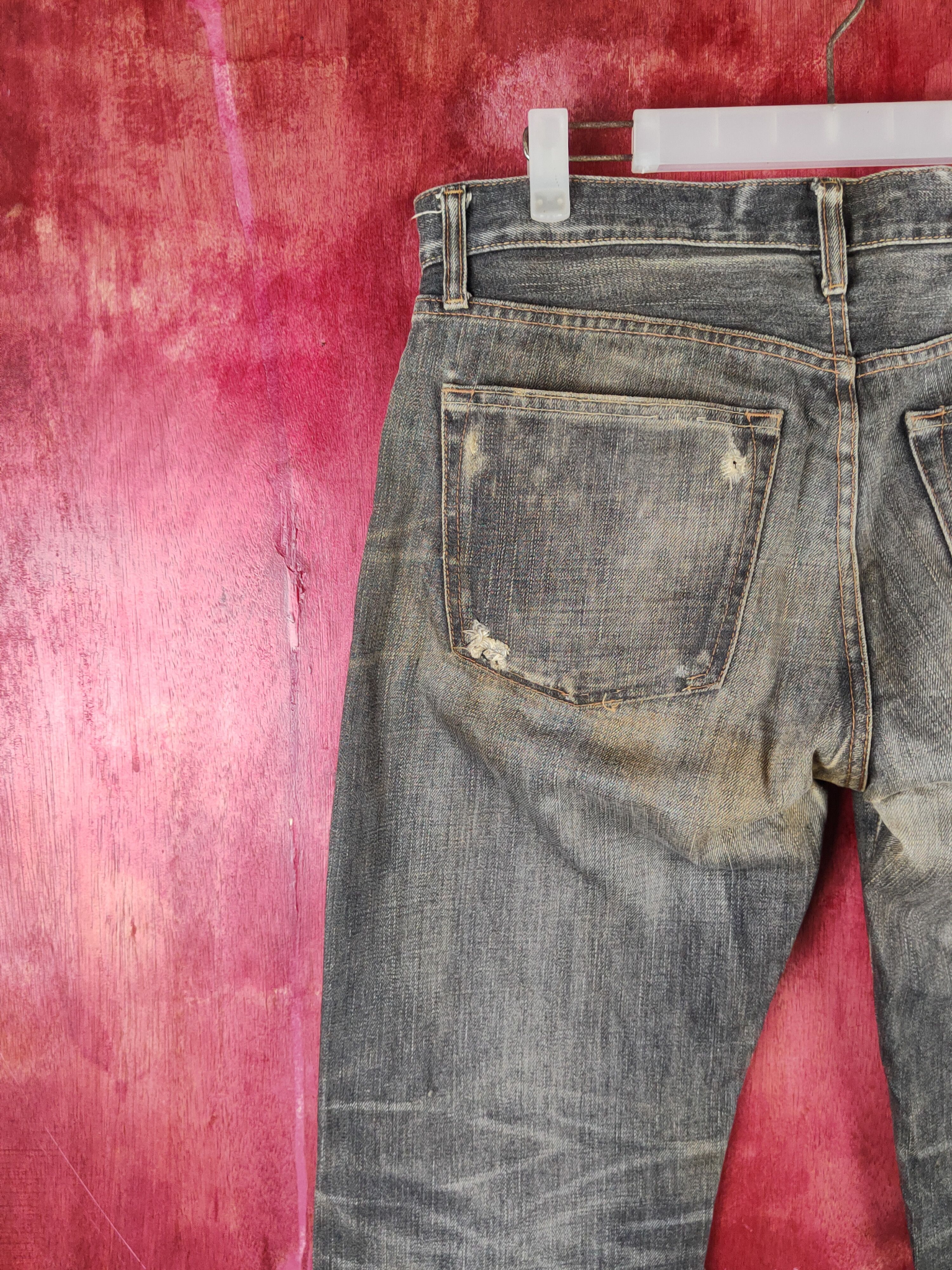 Japanese Brand DL Uniqlo Black Faded Distressed Ripped Jeans #S1627 Size US 31 - 9 Thumbnail