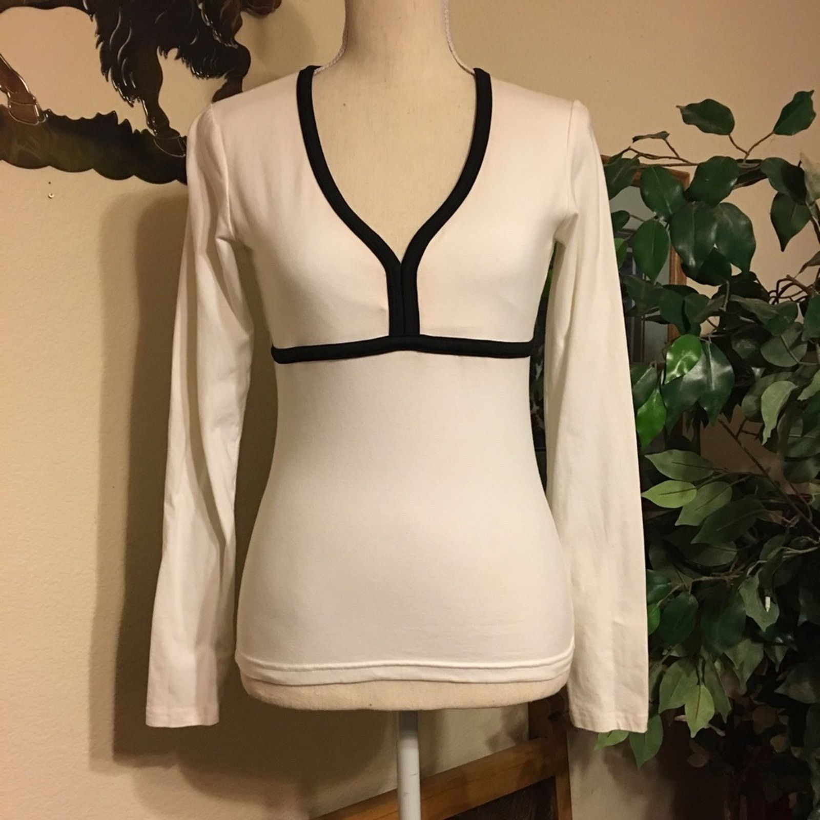 Other Moda International white black border top XS Size XS / US 0-2 / IT 36-38 - 1 Thumbnail