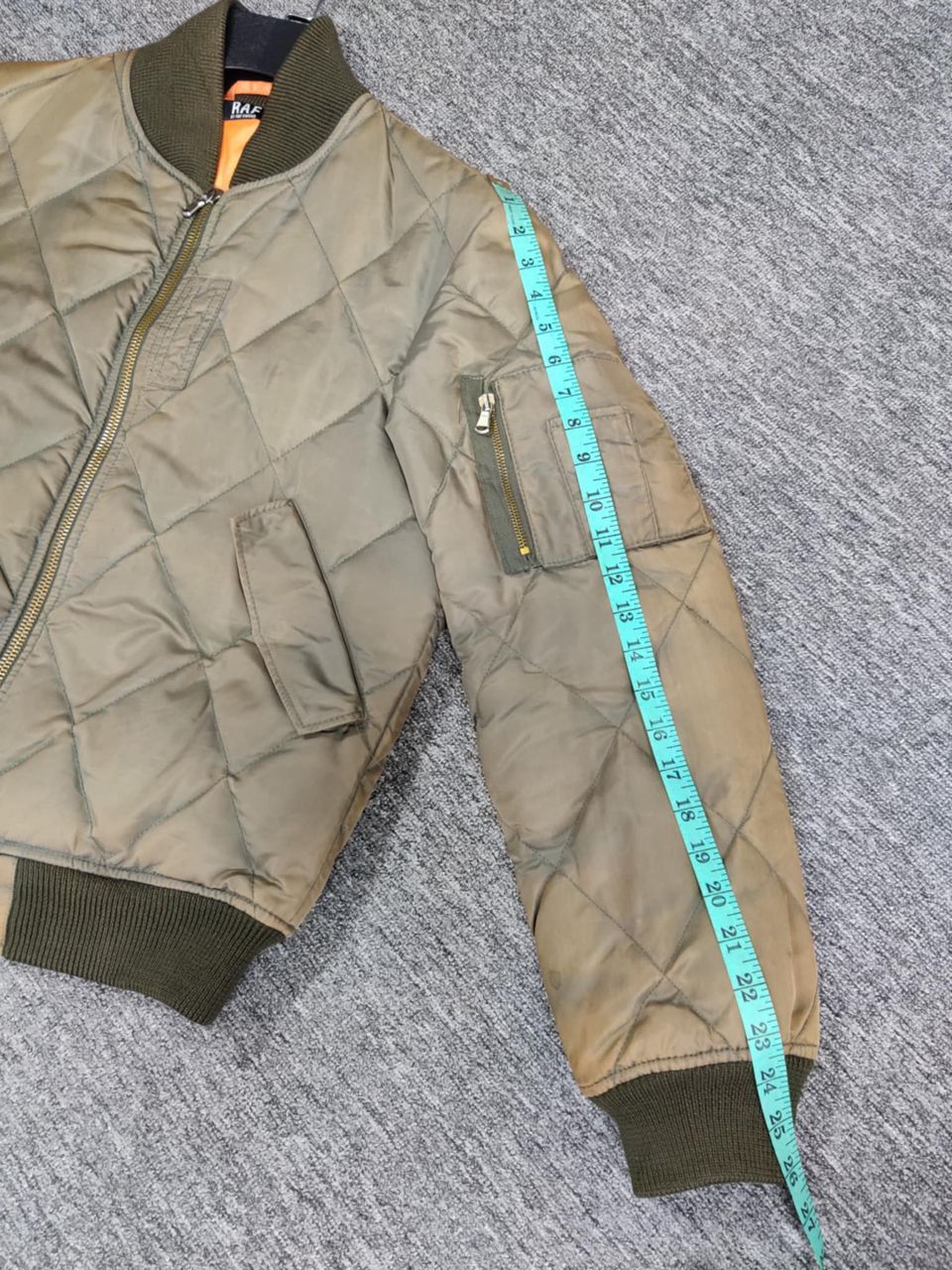 Raf by Raf Simons Raf By Raf Simons Quilted MA-1 Flight Bomber Jacket Size US M / EU 48-50 / 2 - 22 Thumbnail