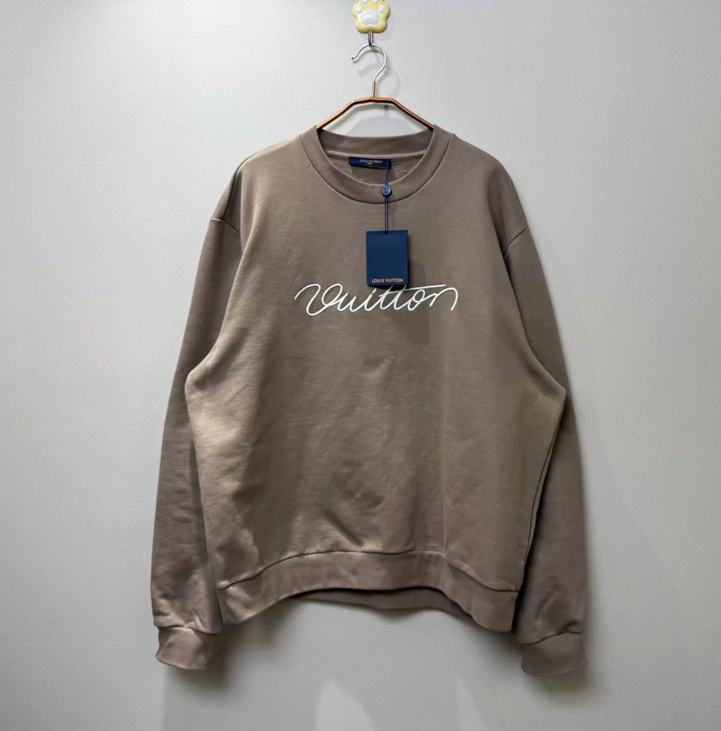 Louis Vuitton louis vuitton khaki embroidered sweatshirt Size US XXL / EU 58 / 5 - 1 Thumbnail