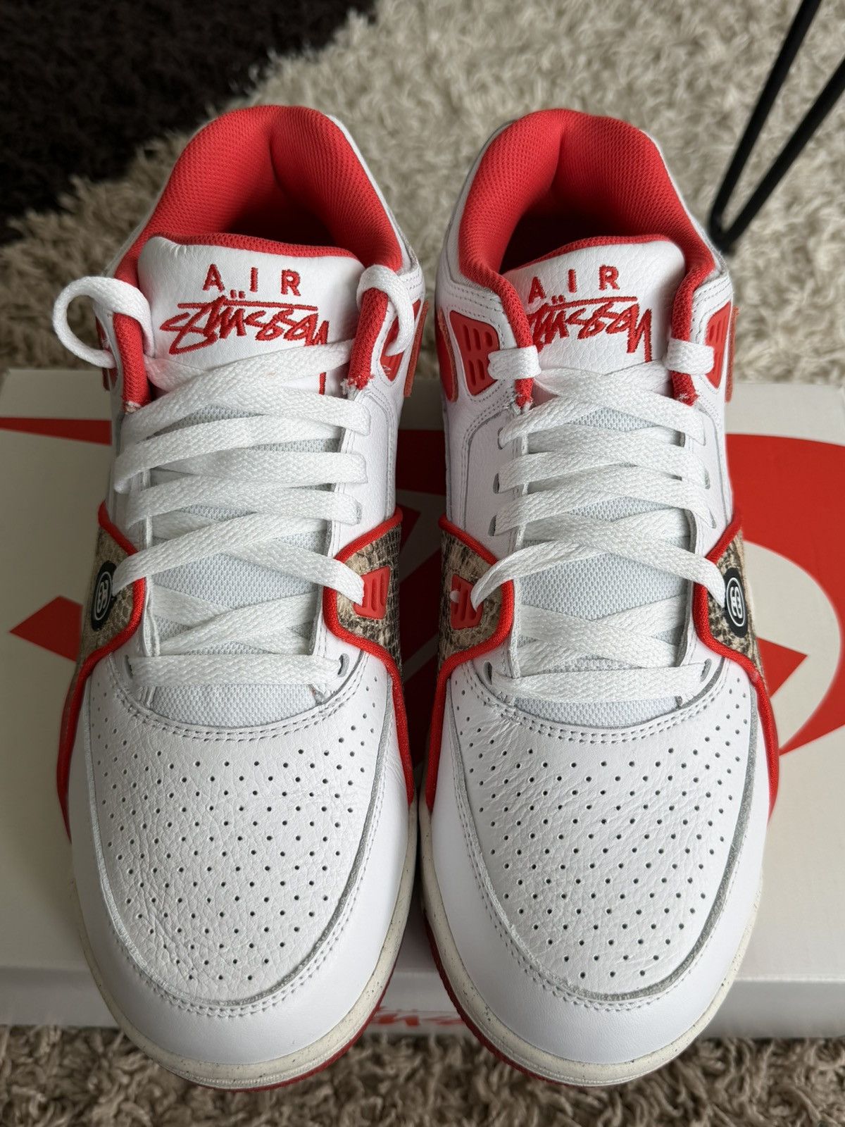 Nike × Stussy Stussy Nike Air Flight 89 Low SP White Habanero Red Sail 9.5 Size US 9.5 / EU 42-43 - 2 Thumbnail
